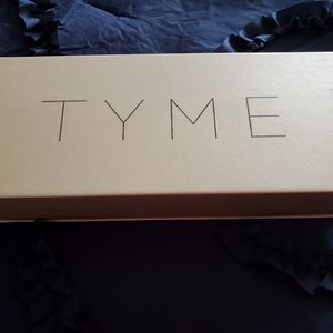 Tyme Hair Iron